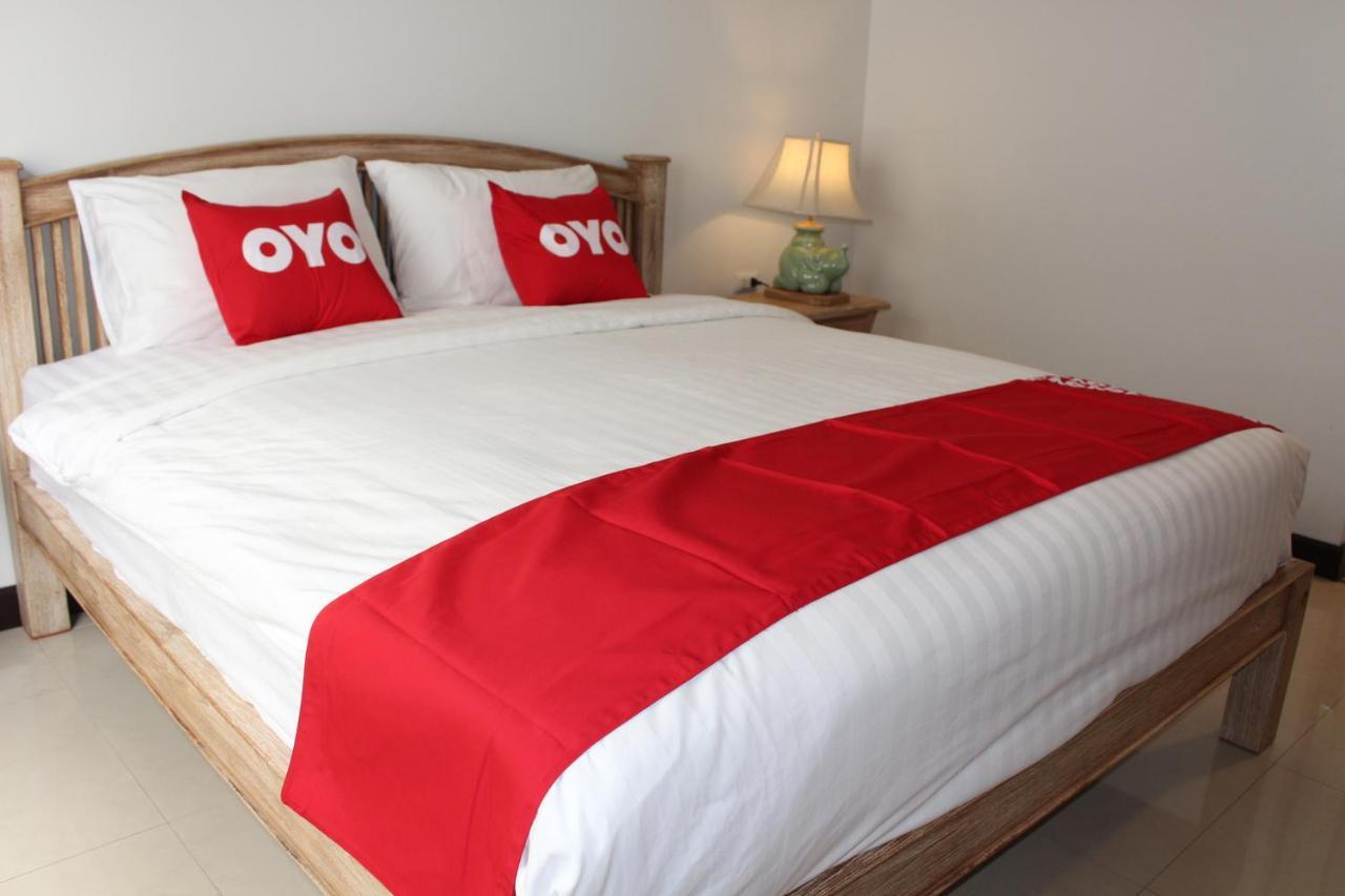 Oyo 75409 Premium The Family Hotel Чиангмай Екстериор снимка