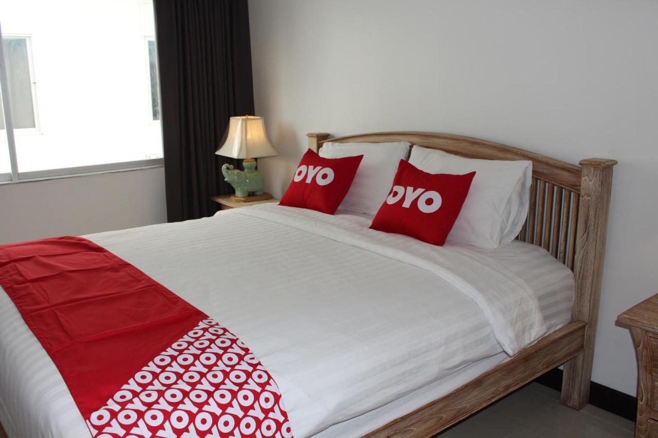 Oyo 75409 Premium The Family Hotel Чиангмай Екстериор снимка
