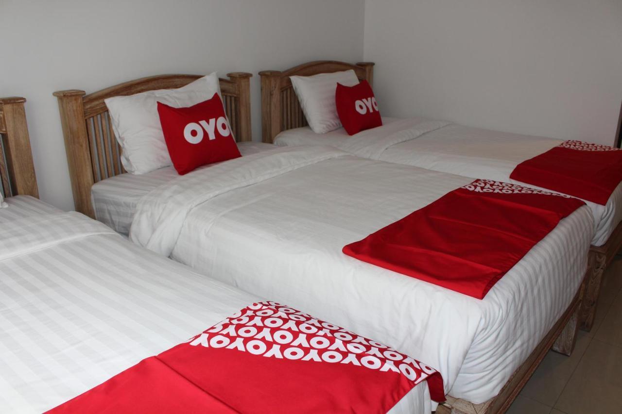 Oyo 75409 Premium The Family Hotel Чиангмай Екстериор снимка