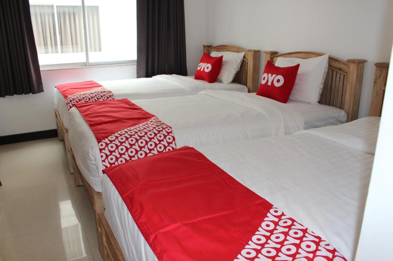 Oyo 75409 Premium The Family Hotel Чиангмай Екстериор снимка